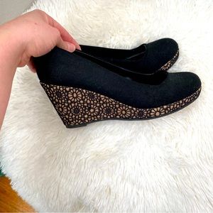 Maurice’s Black Wedges